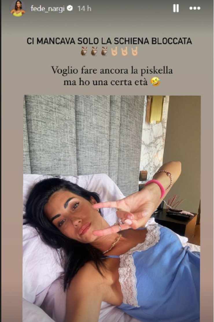 Federica Nargi, sfogo con i fan per il mal di schiena